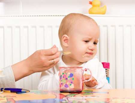 Cảnh báo snack sữa gạo gây nghẹn