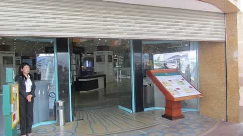 Thương xá TAX đóng cửa: 'Cầm tiền mà ứa nước mắt'