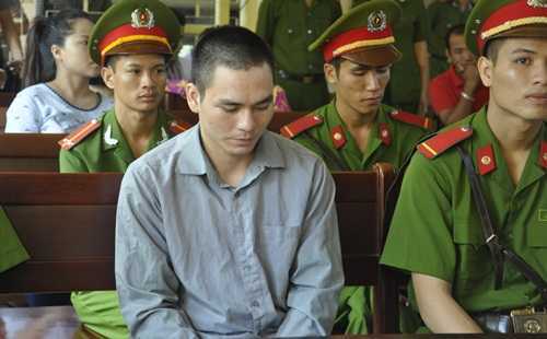 Án oan chấn động: Con trai nạn nhân yêu cầu bồi thường