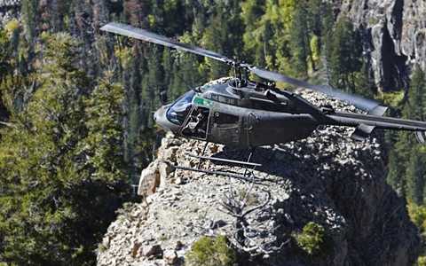 Trực thăng Mỹ cứu nạn nơi đỉnh núi ra sao?