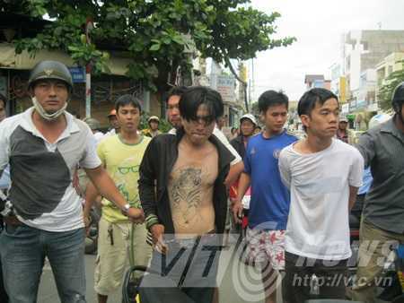 Nhận diện cướp giật hung bạo trên phố Sài Gòn