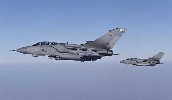 Không quân Iraq nhầm lẫn, tiếp tế viện trợ cho IS