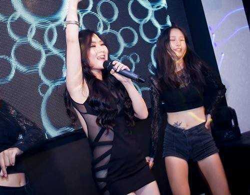 Hương Tràm: Cách sống của tôi không hư