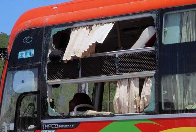 Video: Truy tìm người gửi loa phát nổ trên xe khách