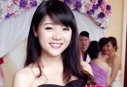 Bị chụp lén, nữ sinh 9X bất ngờ nổi tiếng