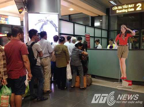 Jetstar Pacific 'vô địch' chậm, hủy chuyến