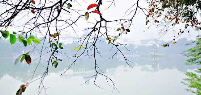 Bắc Bộ mù sương, Nam Bộ triều cường dâng cao