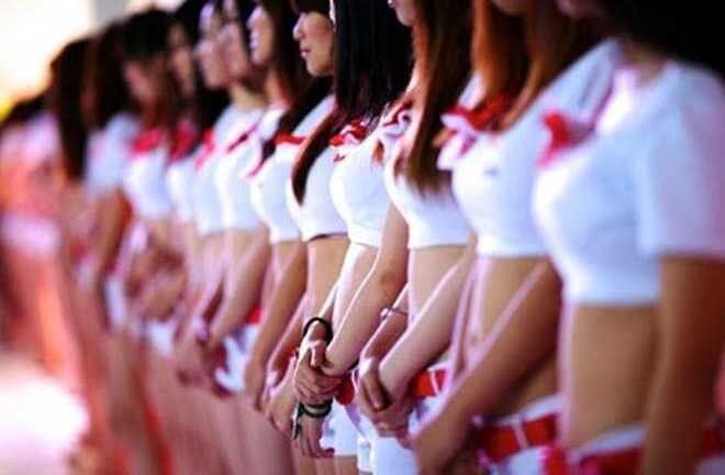 Nhật ký 'hot girl' hành nghề cho thuê bộ phận trên cơ thể