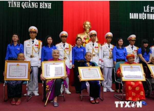Những tiêu chuẩn xét tặng danh hiệu 'Bà mẹ Việt Nam anh hùng'