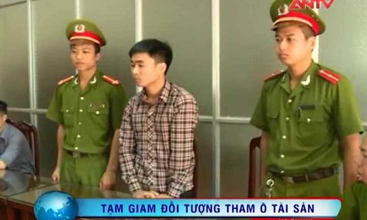 Thái Nguyên: Cán bộ tham ô, đục khoét 700 triệu