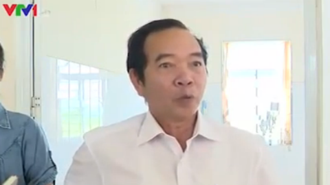 Đình chỉ công tác giám đốc bệnh viện cản trở phóng viên