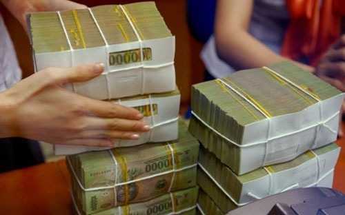 Có nên chi ‘tiền tươi’ ngân sách để xử lý nợ xấu DNNN?