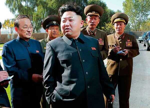 Chủ tịch Kim Jong Un tiếp tục xuất hiện công khai