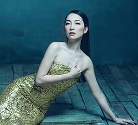 'Chim công làng múa' Linh Nga bí ẩn và quyến rũ