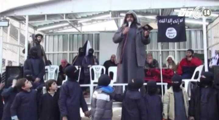 Video: IS tẩy não trẻ em Syria thế nào?