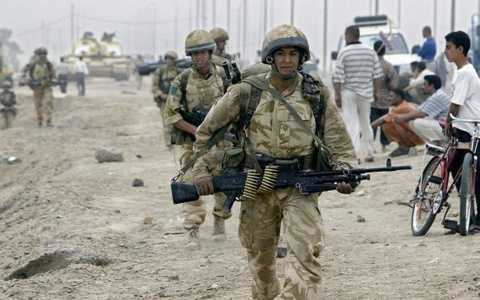 Anh tăng chuyên gia huấn luyện lính Iraq đối phó đánh bom xe