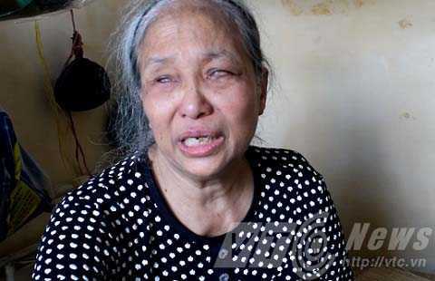 Phận đời bất hạnh tột cùng của người đàn bà mù ở Hà Nội