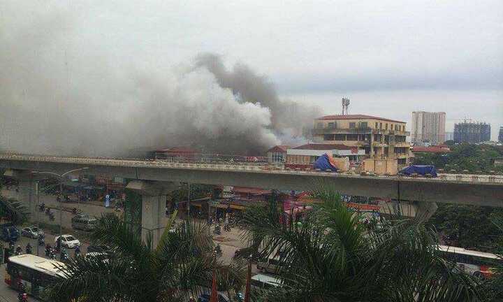 Hà Nội: Cháy lớn tại quán cà phê quận Thanh Xuân Bắc