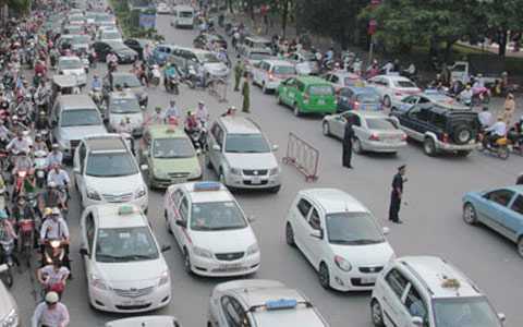 Lập đoàn kiểm tra liên ngành giá sữa, cước vận tải