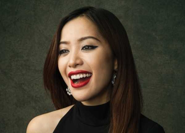 Những điều ít biết về nữ triệu phú gốc Việt nổi tiếng từ Youtube