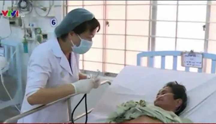 Một phụ nữ 60 tuổi sống sót sau 5 ngày ngã sông