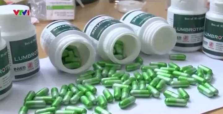 Cận cảnh quy trình sản xuất hàng ngàn lọ thuốc tai biến giả