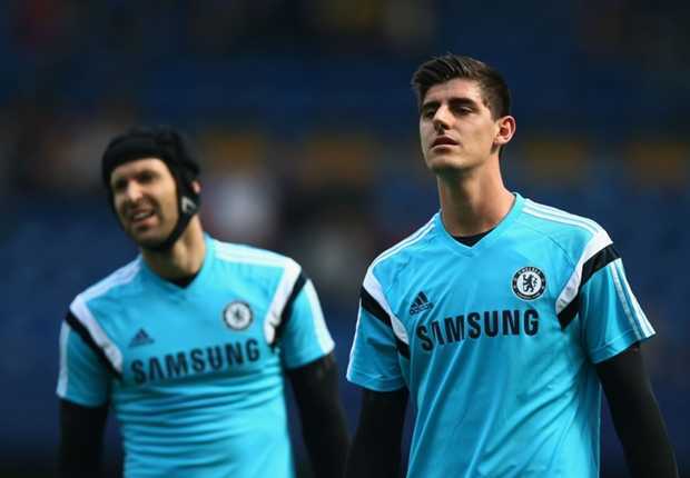 Tin sáng 15/11: Sao Chelsea cả gan khiêu khích đàn anh