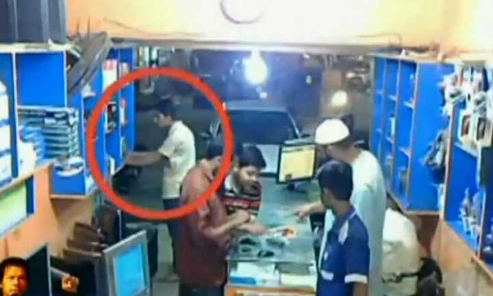 Clip: Trộm thản nhiên cuỗm đồ rồi bỏ đi