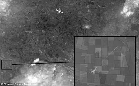 Ảnh vệ tinh Mh17 bị bắn hạ là 'hàng photoshop'?