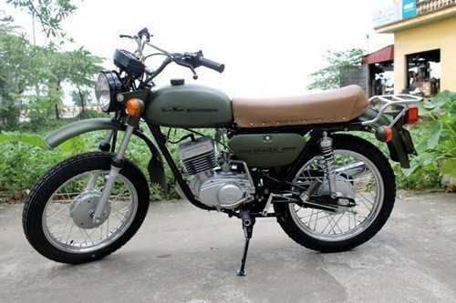 Minsk: Từ xe chở lợn đến 'huyền thoại' của dân phượt