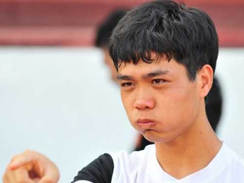 CLB Nga nổi tiếng làm clip về Công Phượng