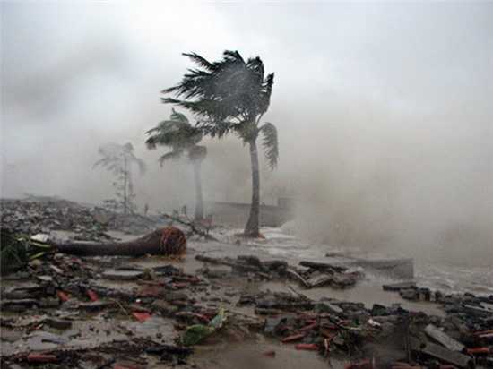 Bão số 4 sắp đổ bộ vào Bình Định, Khánh Hoà