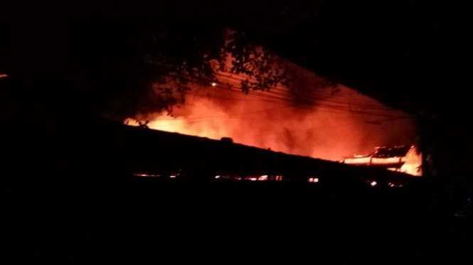 Cháy lớn chợ Xín Mần ở Hà Giang