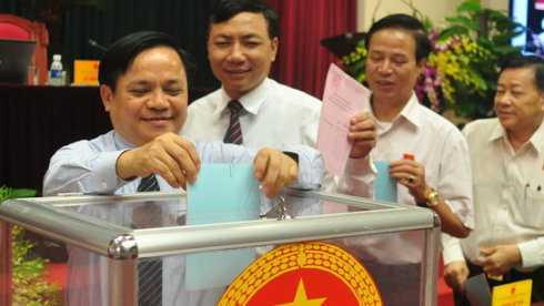 HĐND TP Hà Nội họp kín, lấy phiếu tín nhiệm 15 chức danh