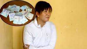 Bắt 'nữ quái' trộm tiền bạn thân