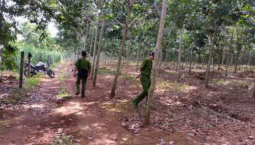 Khởi tố nghi án 'mẹ tiêm thuốc hai con', một bé tử vong