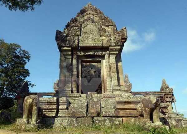 Campuchia: Máy bay không người lái phát nổ gần đền cổ