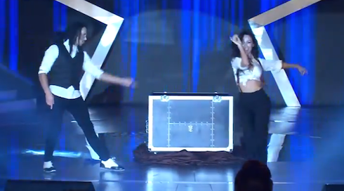 Ảo thuật gia Cosentino mê hoặc khán giả Vietnam's Got Talent.