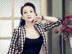 'Hoa hậu Sao mai điểm hẹn 2010' Kỳ Anh Trang tái xuất