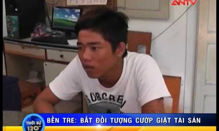 Cướp tiền của bà nội để đi nhậu