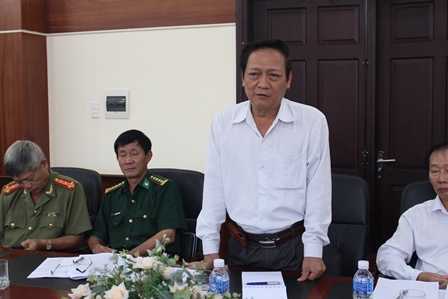 Giám đốc sở 'xin báo cáo riêng' vì... truyền hình trực tiếp