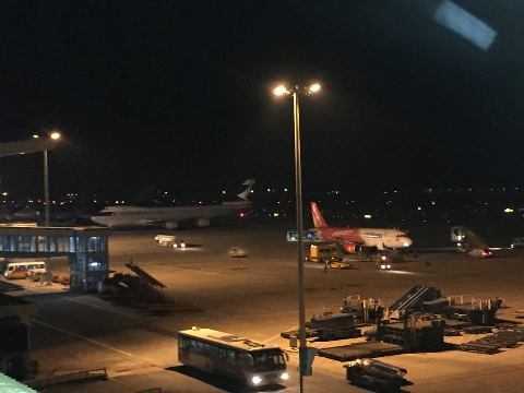 Máy bay Vietnam Airlines bất ngờ đổi hướng: Đình chỉ tổ bay để điều tra