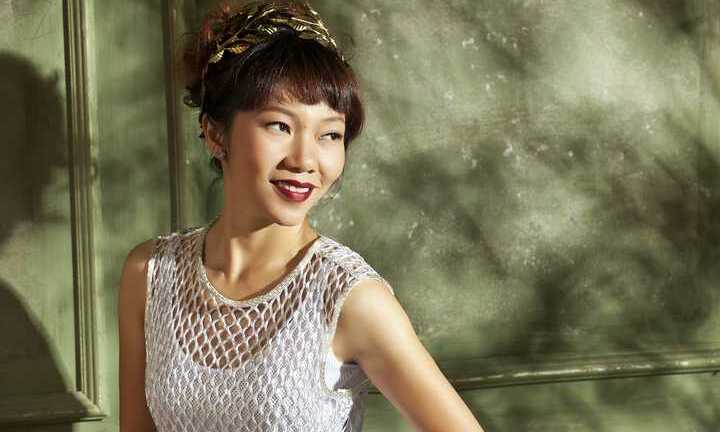 Hà Trần ra mắt album Tình ca qua thế kỷ 2