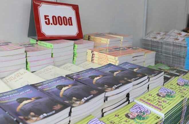 Ngày hội giảm giá sách hàng loạt còn 0 đồng