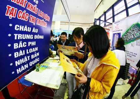 Từ bi kịch cô gái Việt bỏ mạng xứ người: Lời kể thảng thốt của người đi xuất khẩu lao động chui