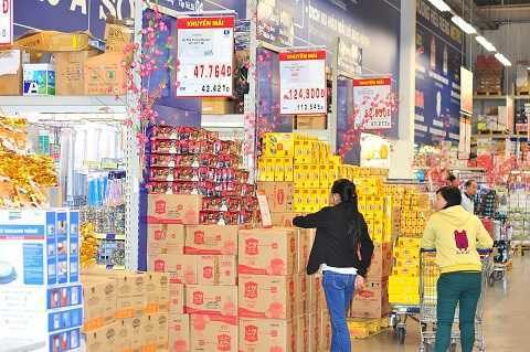 Metro mạnh tay 'tung' 3.000 tỷ phục vụ Tết Ất Mùi