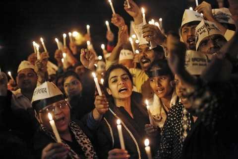 Ấn Độ: Hướng dẫn viên bắt cóc, cưỡng hiếp du khách Nhật