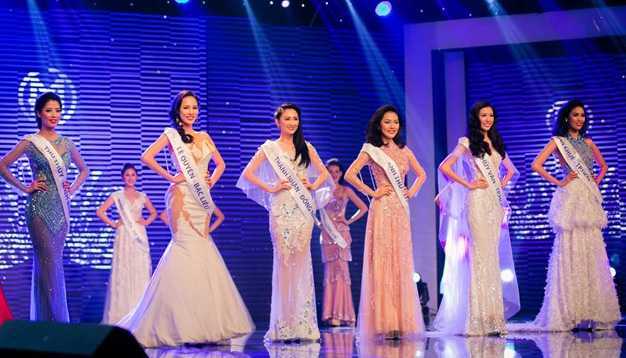 Clip: Phần thi ứng xử của thí sinh Hoa khôi áo dài Việt Nam 2014