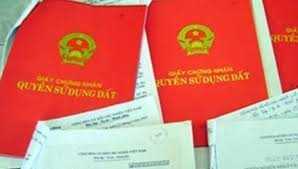 Hà Nội kỷ luật 3 cán bộ vụ 'bôi trơn' làm sổ đỏ