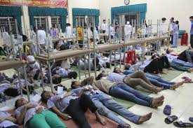 Gần 200 công nhân nhập viện vì ngộ độc thực phẩm